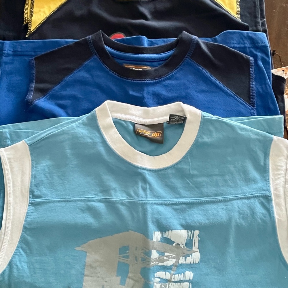 Boys Sleeveless Shirts